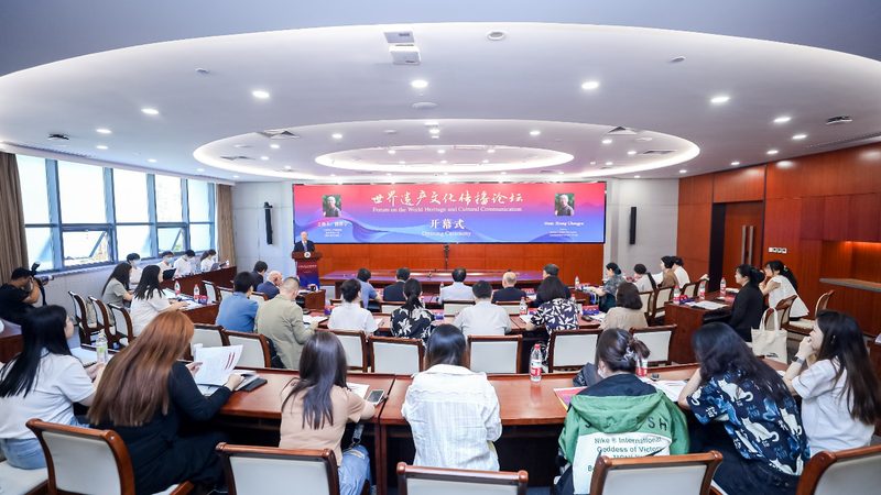 活动策划与执行：职责分明，策略各异